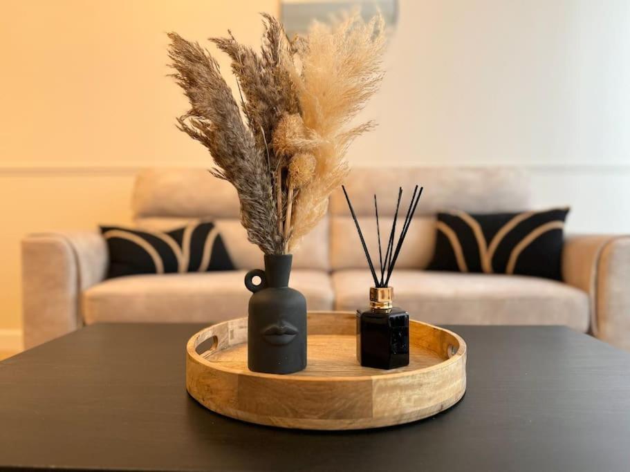 L'Orchidee - Netflix - Wi-Fi - Proche Centre Apartment ทรัวส์ ภายนอก รูปภาพ